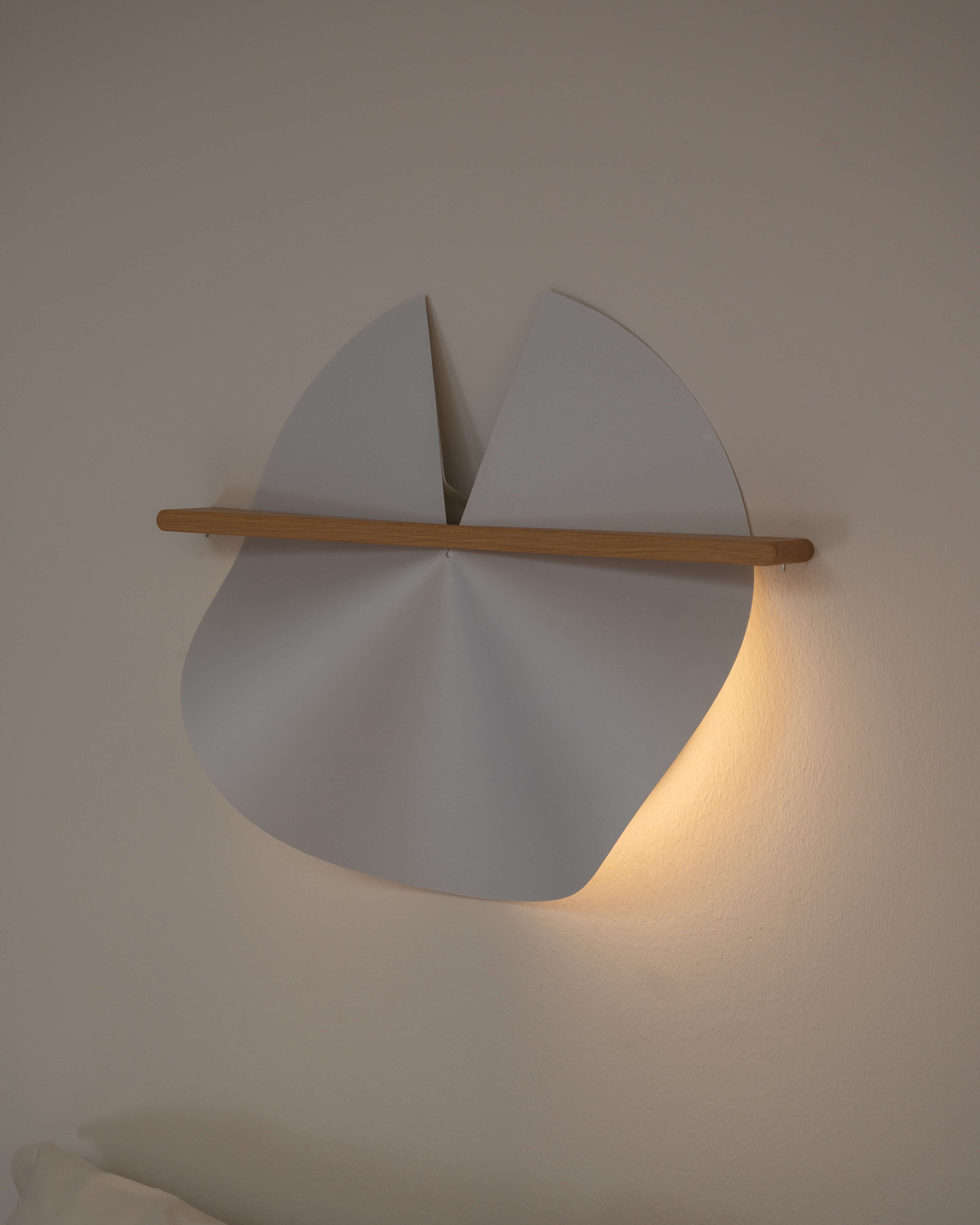 Dawn Wall Lamp