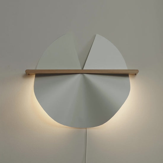 DAWN wall lamp
