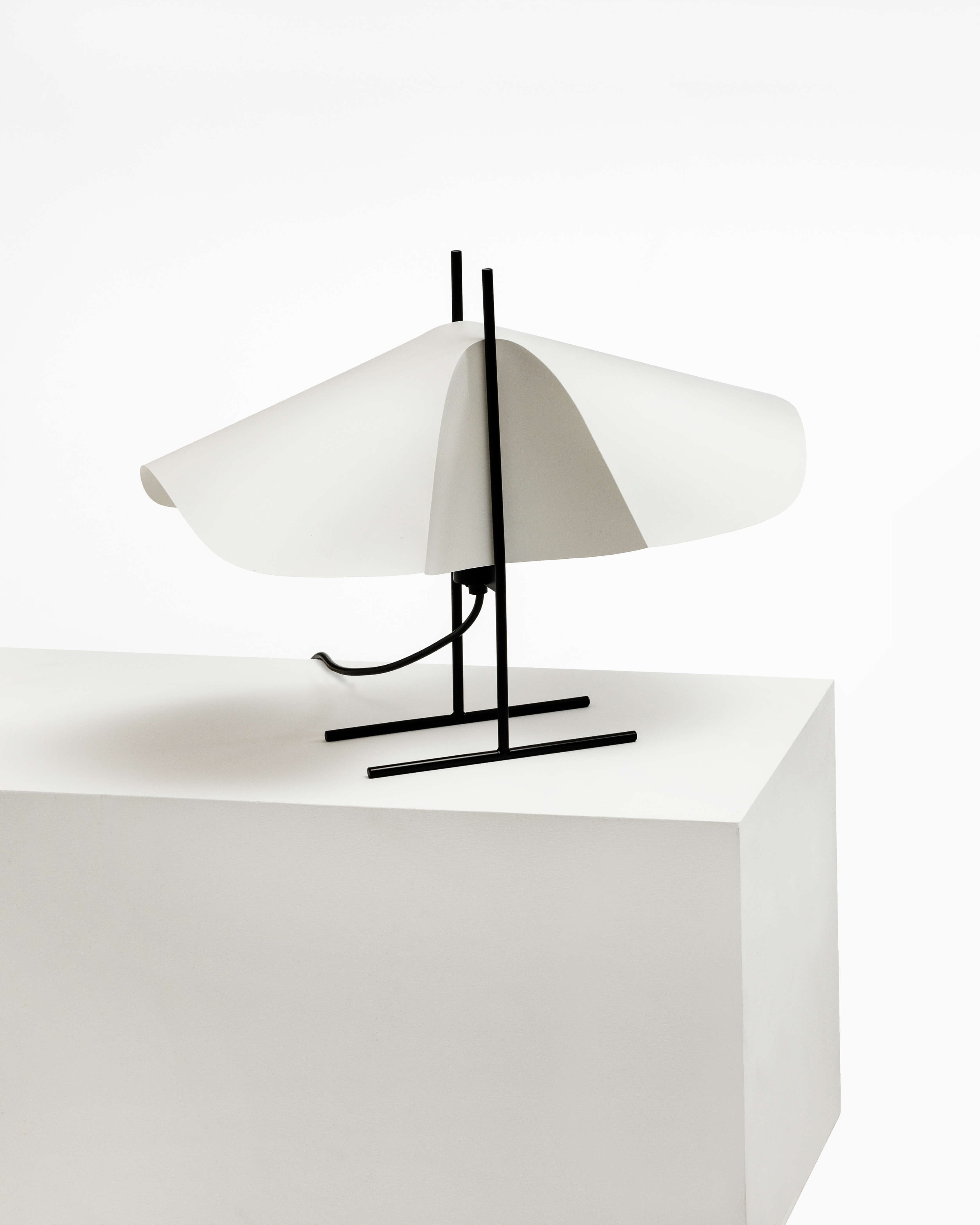 Cho Table Lamp