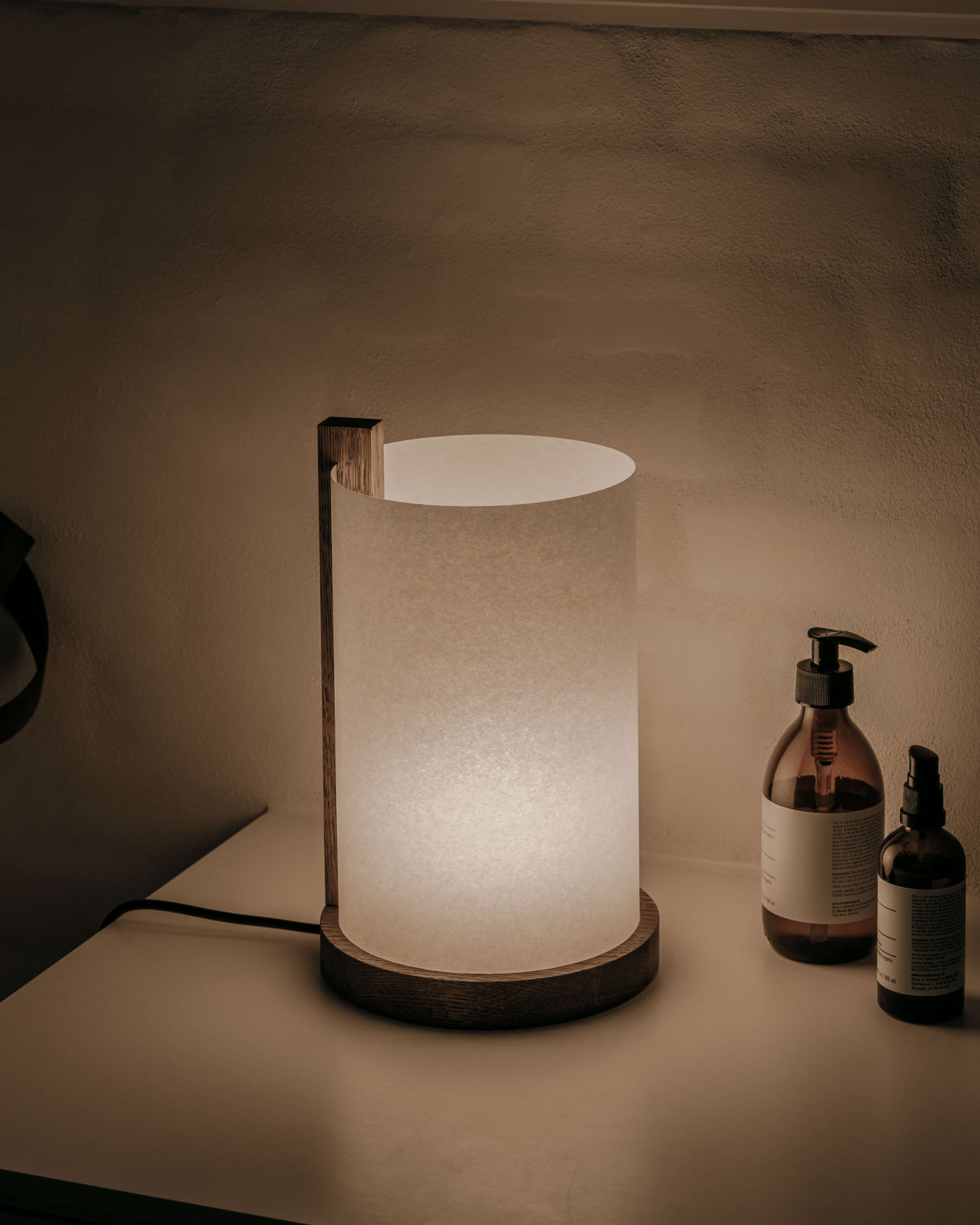 Enso Table Lamp
